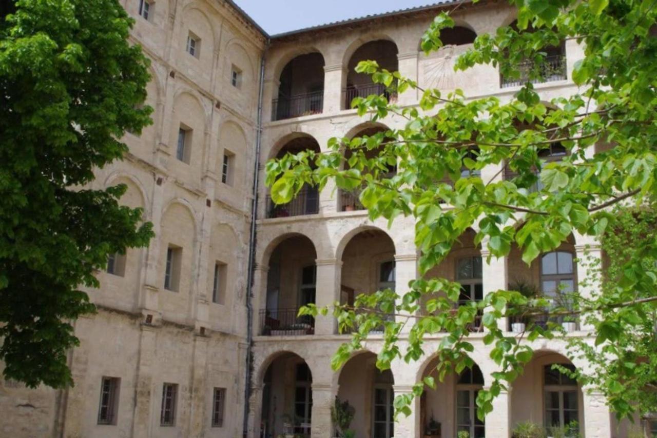 75sqm 2 bedroom, 1 private bathroom Apartament in Avignon Centru oraş Exterior foto